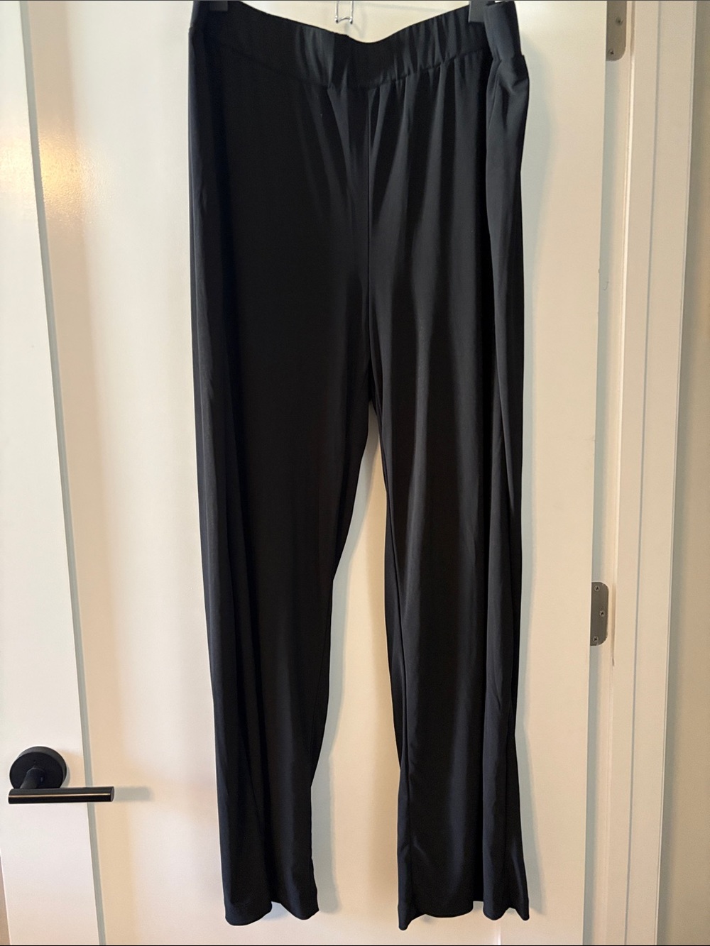 NY Collection Black Straight-Leg Pull-On Pants. 2X women’s plus. NWT.